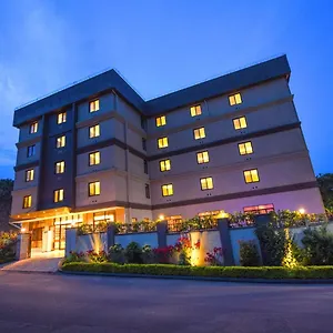 **** Hotel Western The Athena Uganda