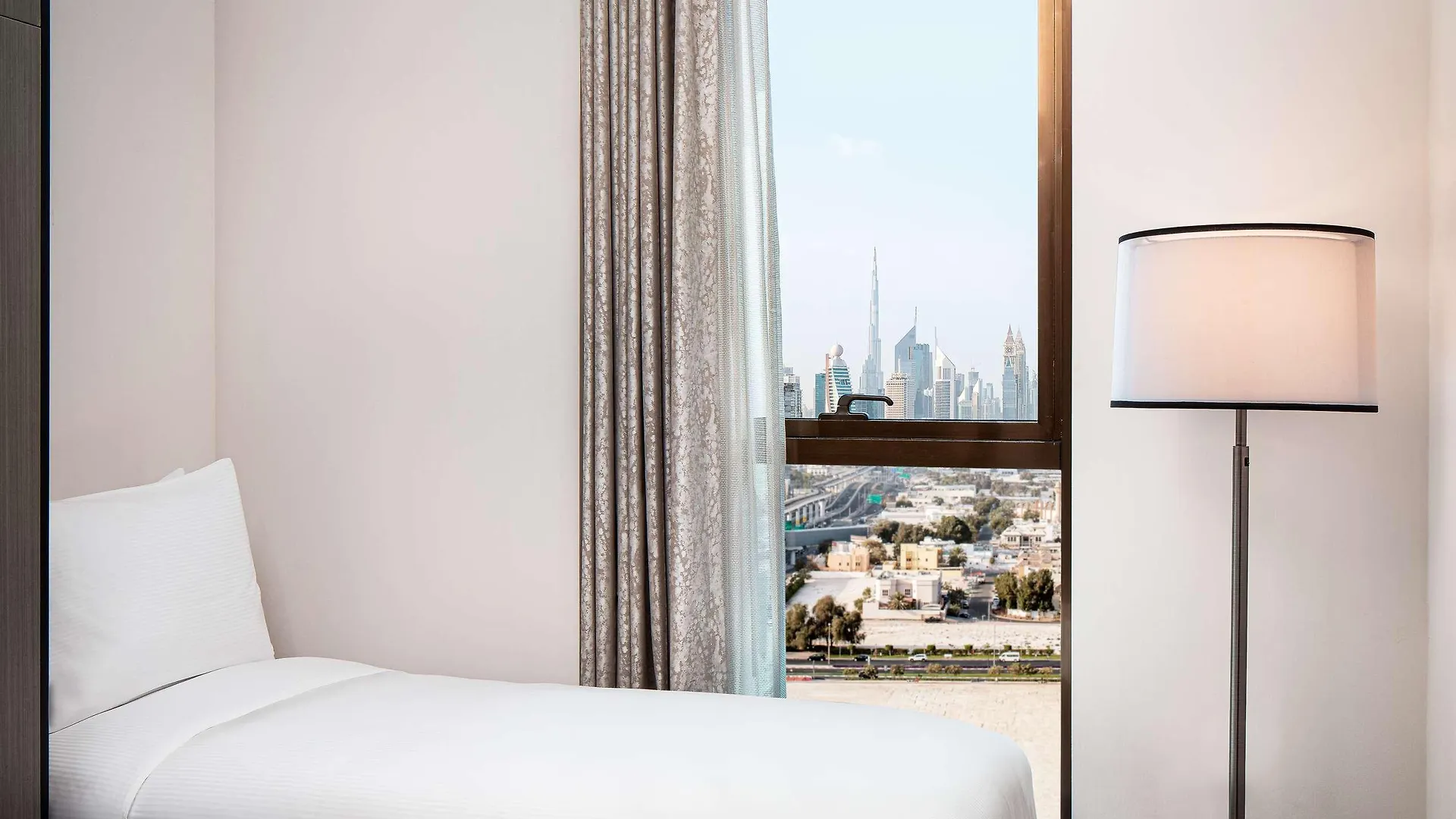 Doubletree By Hilton Dubai M Square Hotel & Residences